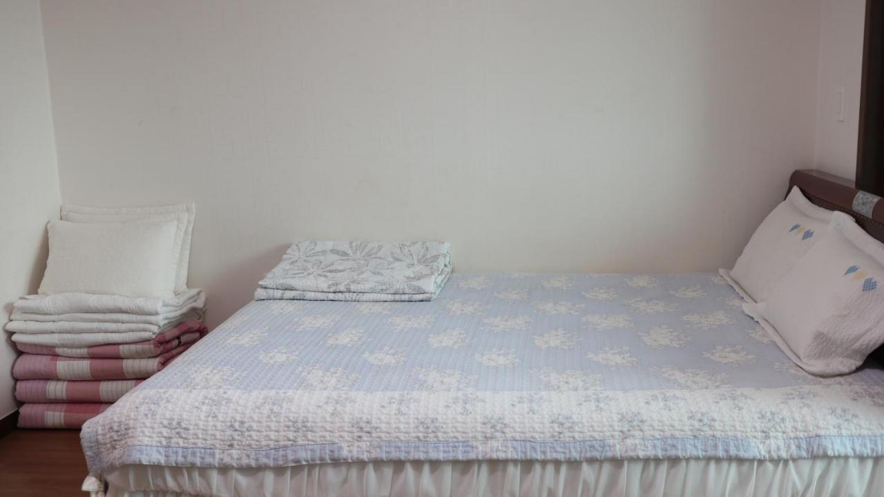 Seongsan Ilchulbong Pension Czedżu Zewnętrze zdjęcie